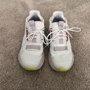 On Running Cloudnova tennis shoe